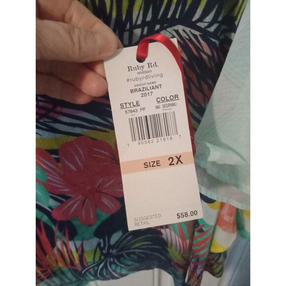 2X Ruby Rd Top Braziliant Sheer Tropical Floral Poncho & Navy Blue Tank Top NWT - Picture 5 of 8